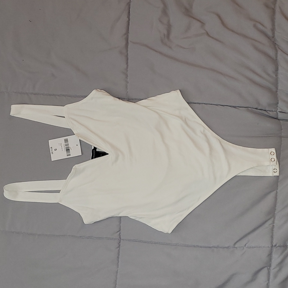 White forever 21 bodysuit size S, NWT